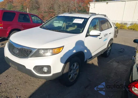 2011 Kia Sorento Lx from USA, damaged, VIN 5XYKTCA12BG182273
